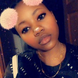 Meet your Posher, Khadia